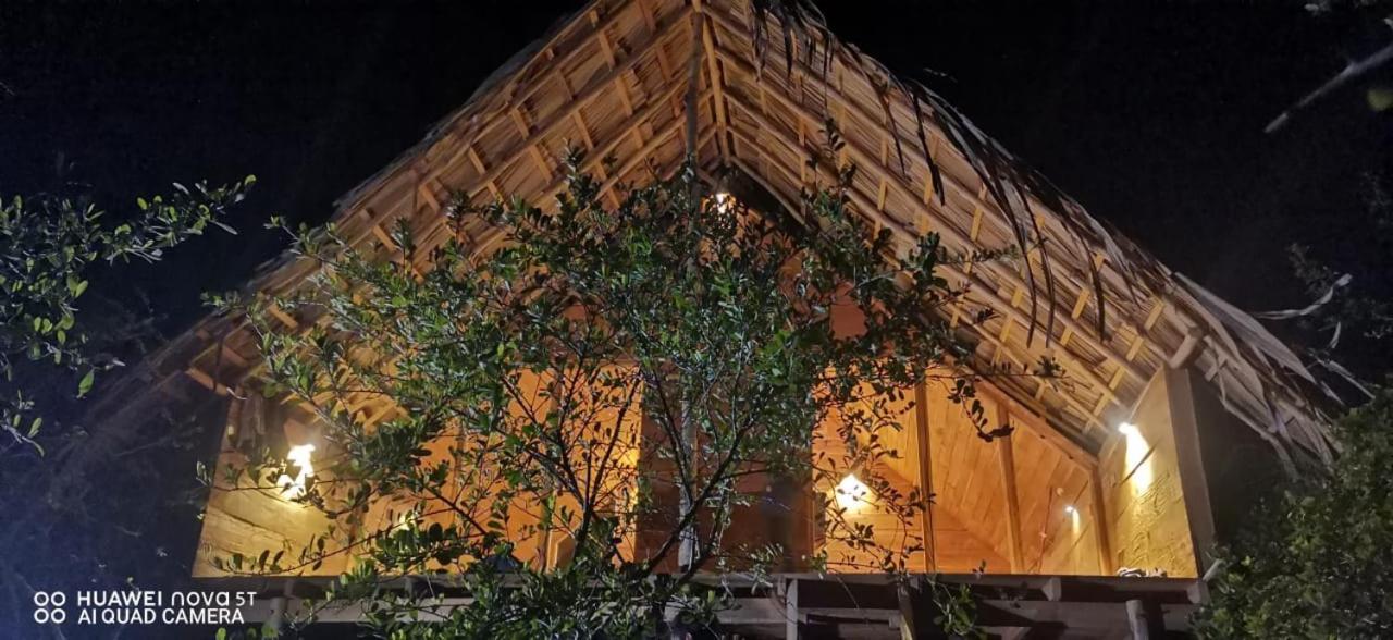 Mamba Yala Hotel Tissamaharama Buitenkant foto