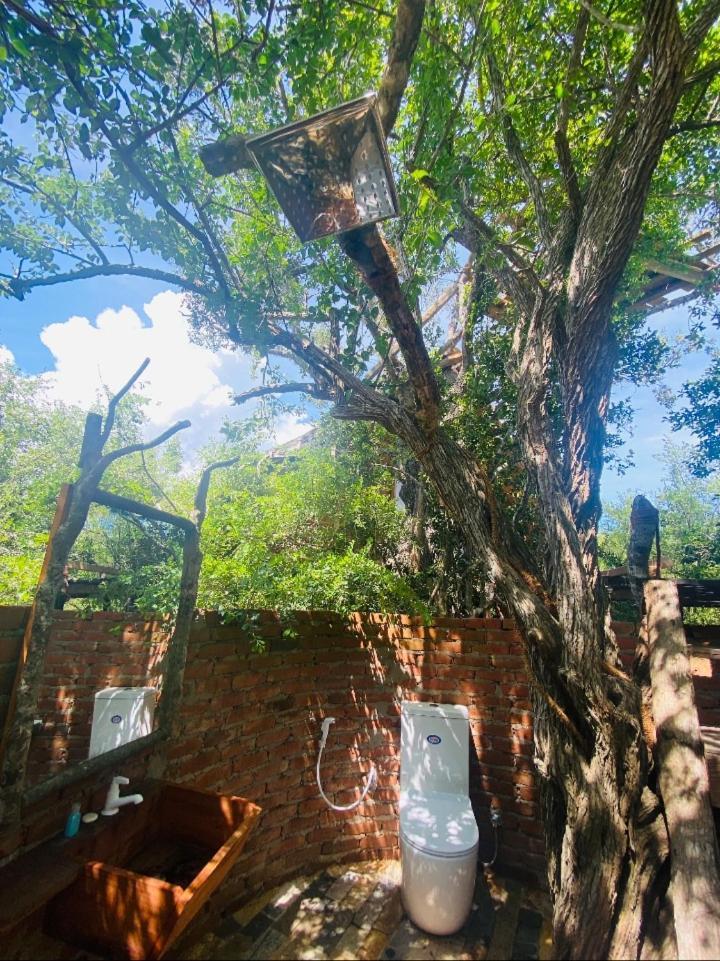 Mamba Yala Hotel Tissamaharama Buitenkant foto